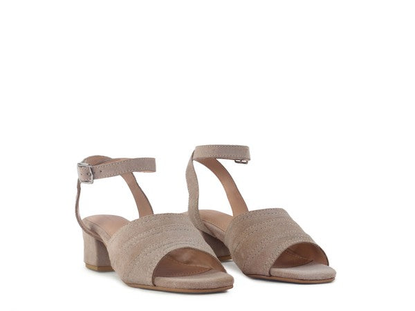 SIGRID FINE SUEDE BLOCK HEELED SANDAL IN NUDE - Faylinn & Co