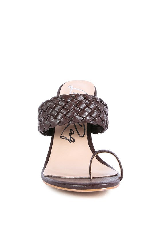 HIGH PERKS WOVEN STRAP TOE RING SANDALS - Faylinn & Co