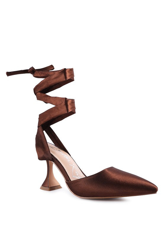 Fonda Pump - Faylinn & Co