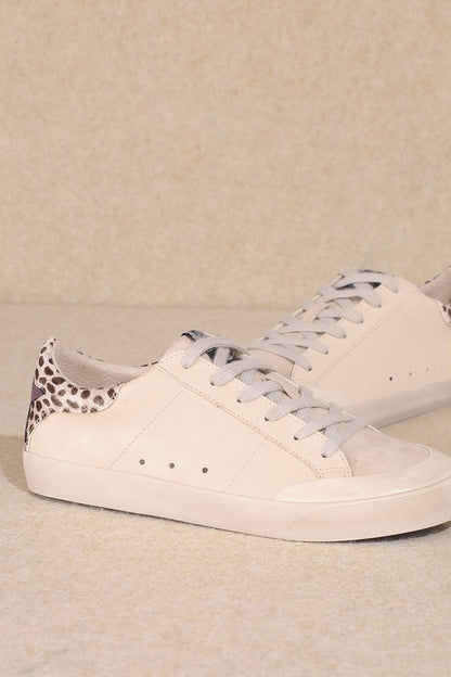 Lace up, Star, Sneakers - Faylinn & Co