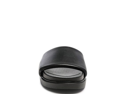 MOULDED POOL SLIDES - Faylinn & Co