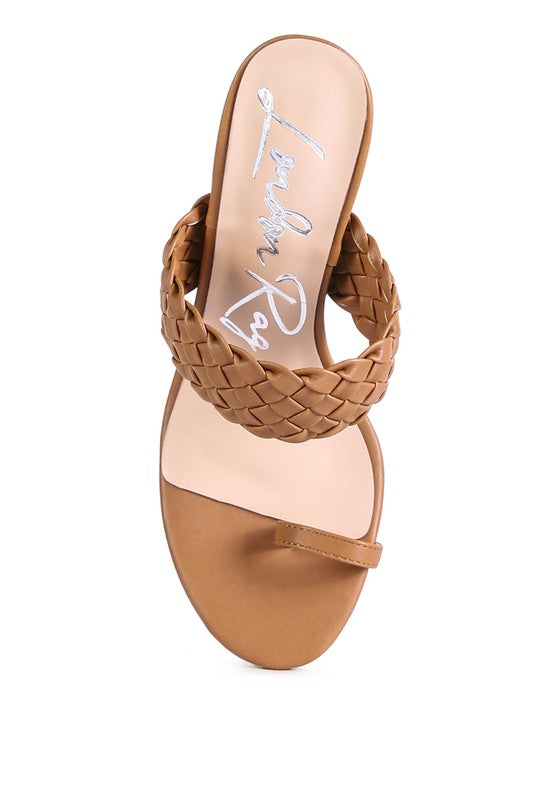 HIGH PERKS WOVEN STRAP TOE RING SANDALS - Faylinn & Co
