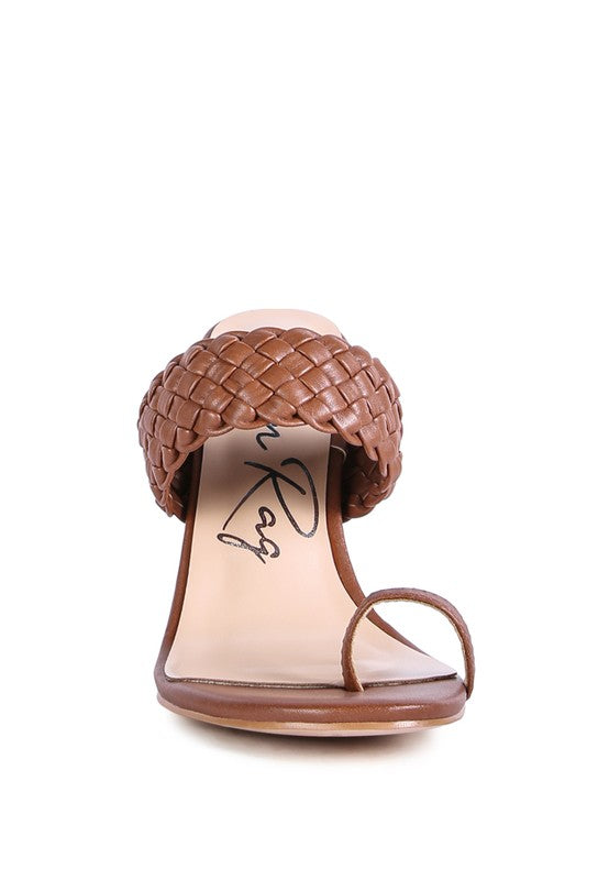 HIGH PERKS WOVEN STRAP TOE RING SANDALS - Faylinn & Co