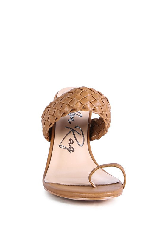 HIGH PERKS WOVEN STRAP TOE RING SANDALS - Faylinn & Co