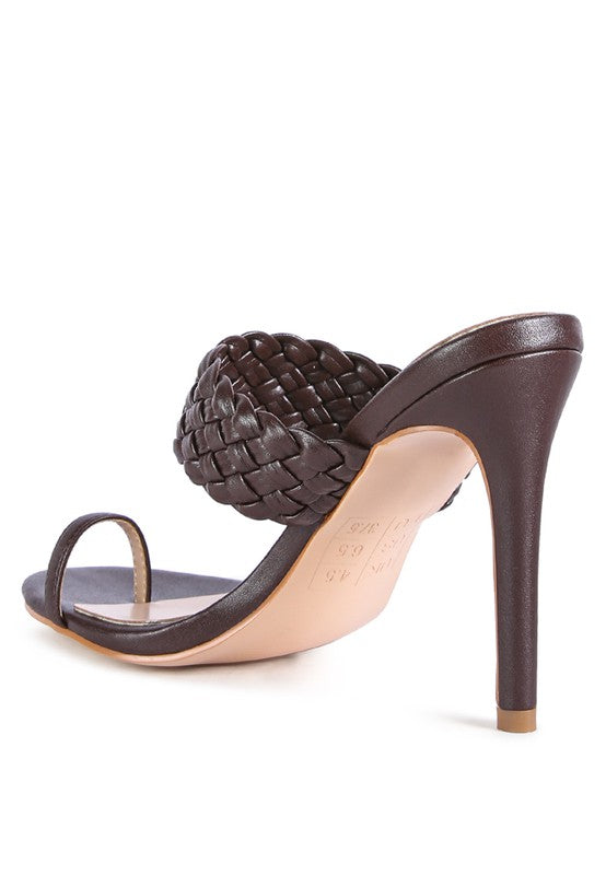 HIGH PERKS WOVEN STRAP TOE RING SANDALS - Faylinn & Co