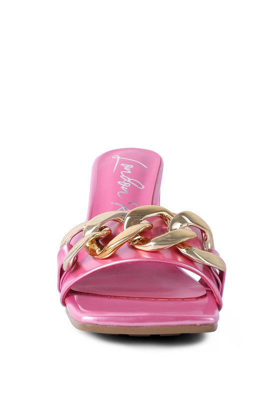 PLAYDOLL METAL CHAIN DETAIL BLOCK HEEL SANDAL - Faylinn & Co