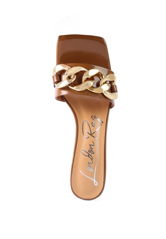 PLAYDOLL METAL CHAIN DETAIL BLOCK HEEL SANDAL - Faylinn & Co