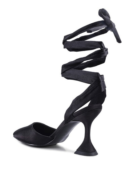 Fonda Pump - Faylinn & Co