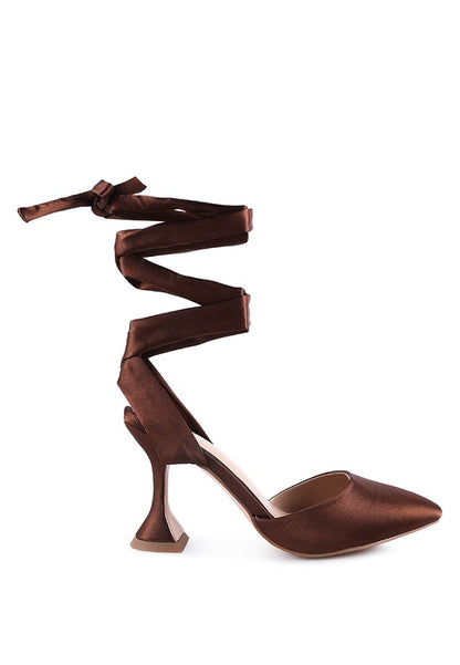 Fonda Pump - Faylinn & Co