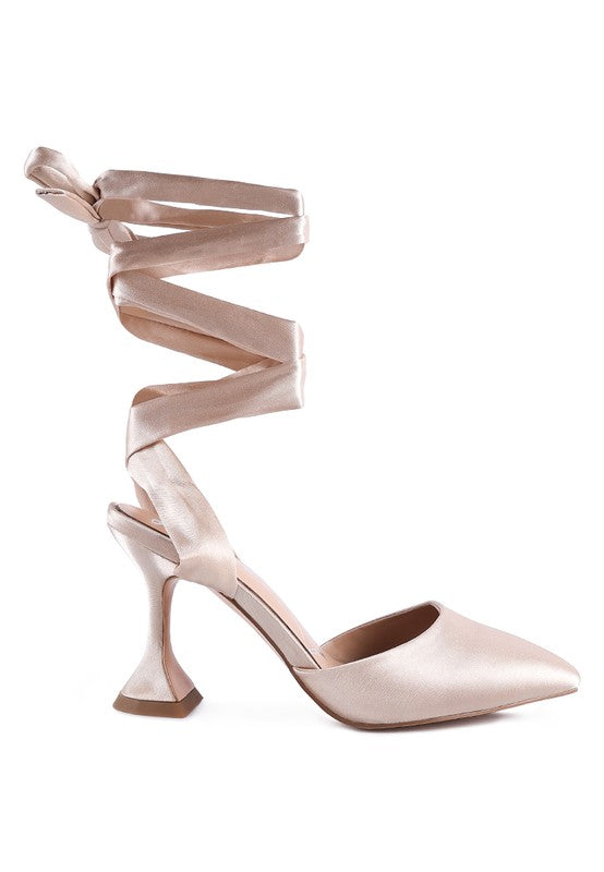 Fonda Pump - Faylinn & Co