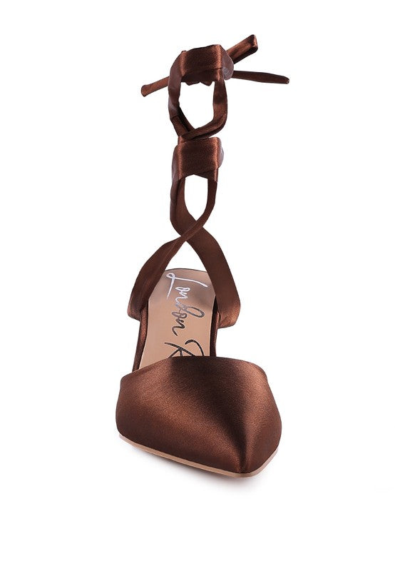 Fonda Pump - Faylinn & Co