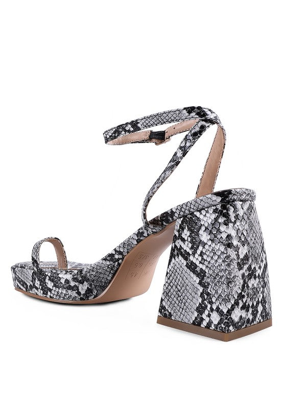 SUCH FLIRT SNAKE PATTERN BLOCK HEELED SANDALS - Faylinn & Co