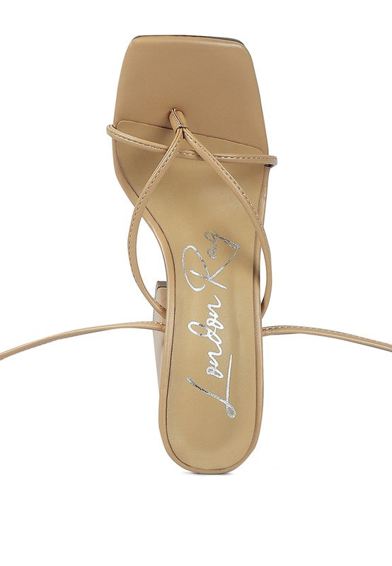 PIRI TOE RING TIE UP BLOCK SANDALS - Faylinn & Co