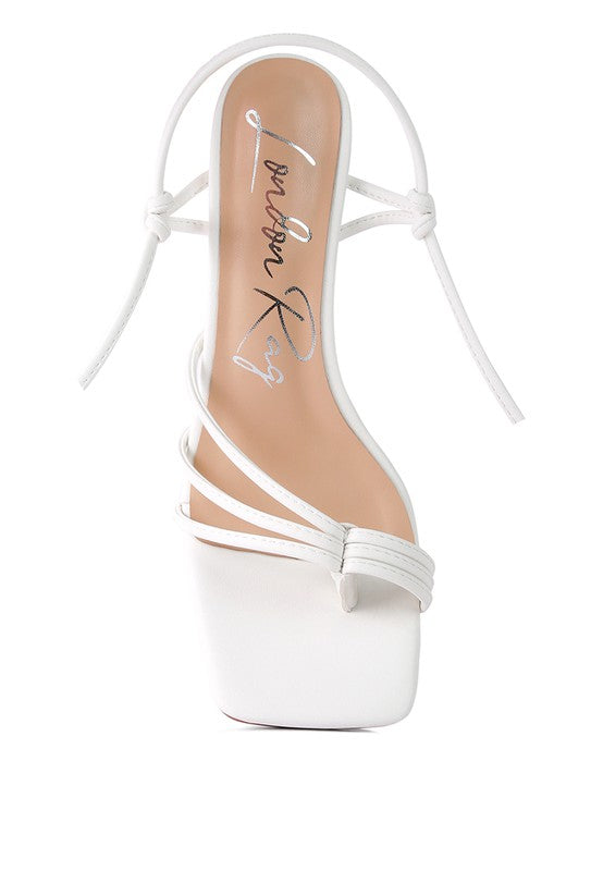 PIRI TOE RING TIE UP BLOCK SANDALS - Faylinn & Co
