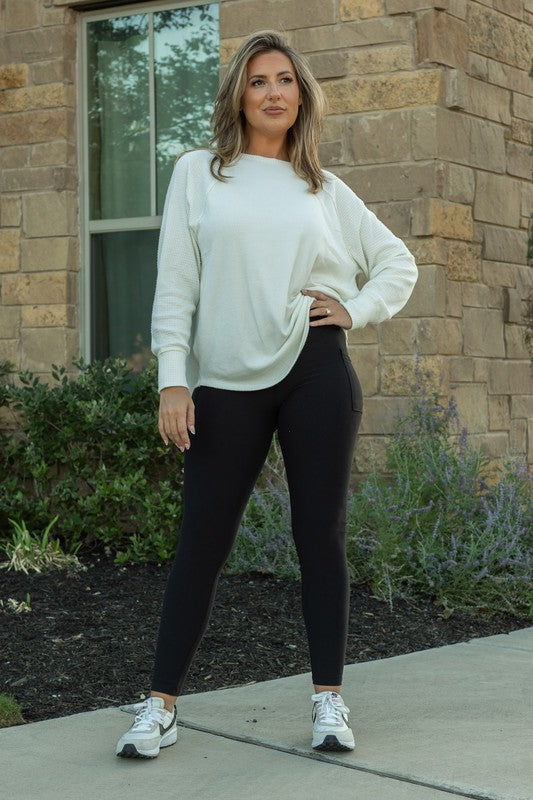 Black FLEECE FULL LENGTH LEGGINGS with Pockets - Faylinn & Co
