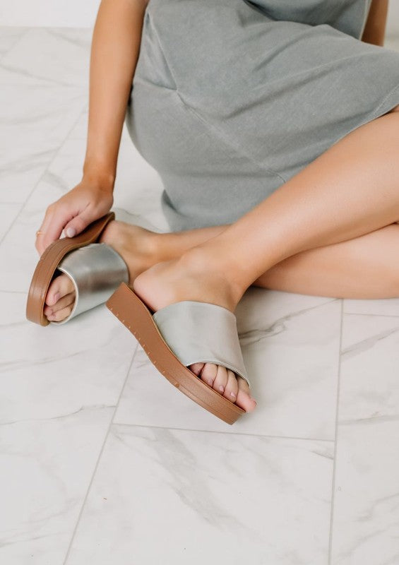 VERA SUMMER FASHION COMFORTABLE SANDALS - FLATS - Faylinn & Co