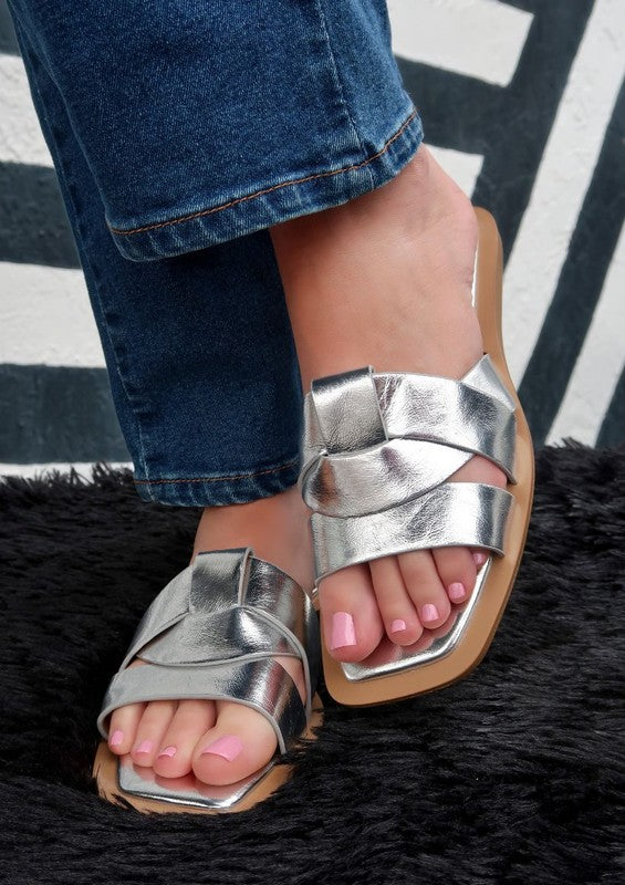 GIA SLIP ON METALLIC FASHION SANDALS - FLATS - Faylinn & Co