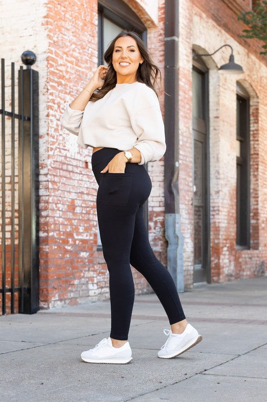 Black FULL LENGTH Leggings with POCKETS - Faylinn & Co