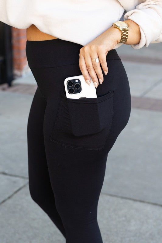 Black FULL LENGTH Leggings with POCKETS - Faylinn & Co