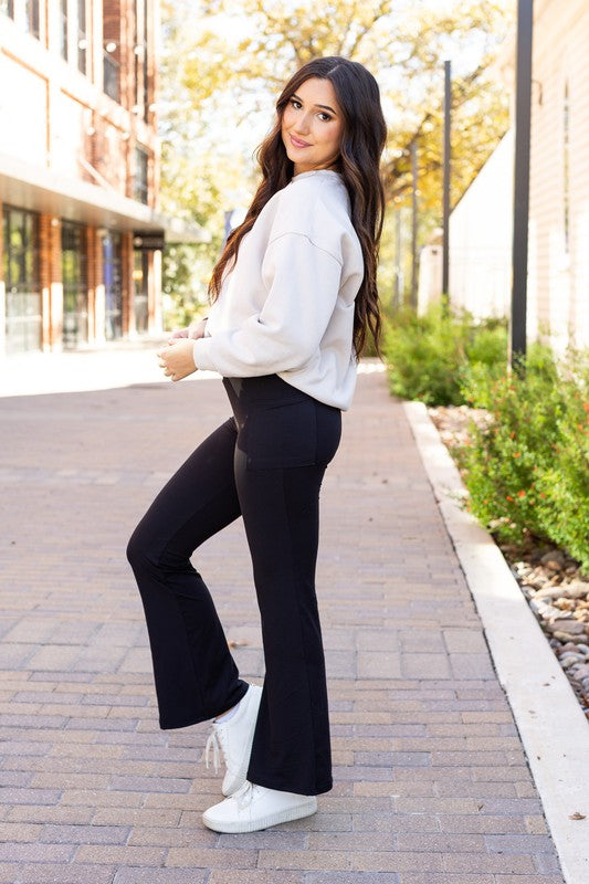 The Vanessa - 30 in Inseam Black Bootcut Leggings - Faylinn & Co