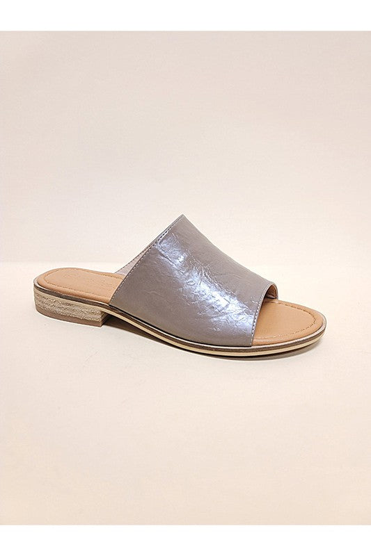 LEVI-SLIDE SANDALS - Faylinn & Co